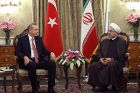 Rohani und Erdogan treffen im Saadabad-Komplex zu Gesprächen zusammen 